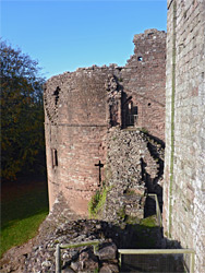 Side view of the southeast tower