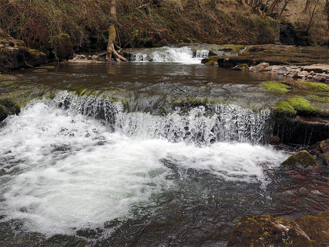 Cascade above the falls