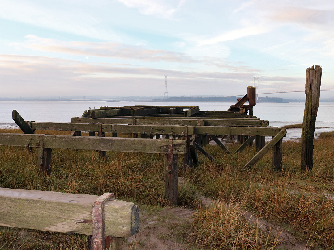 Aust pier