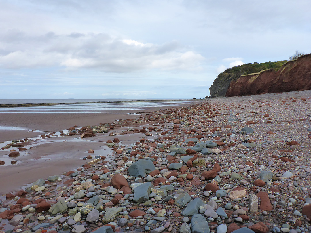 Red and grey pebbles