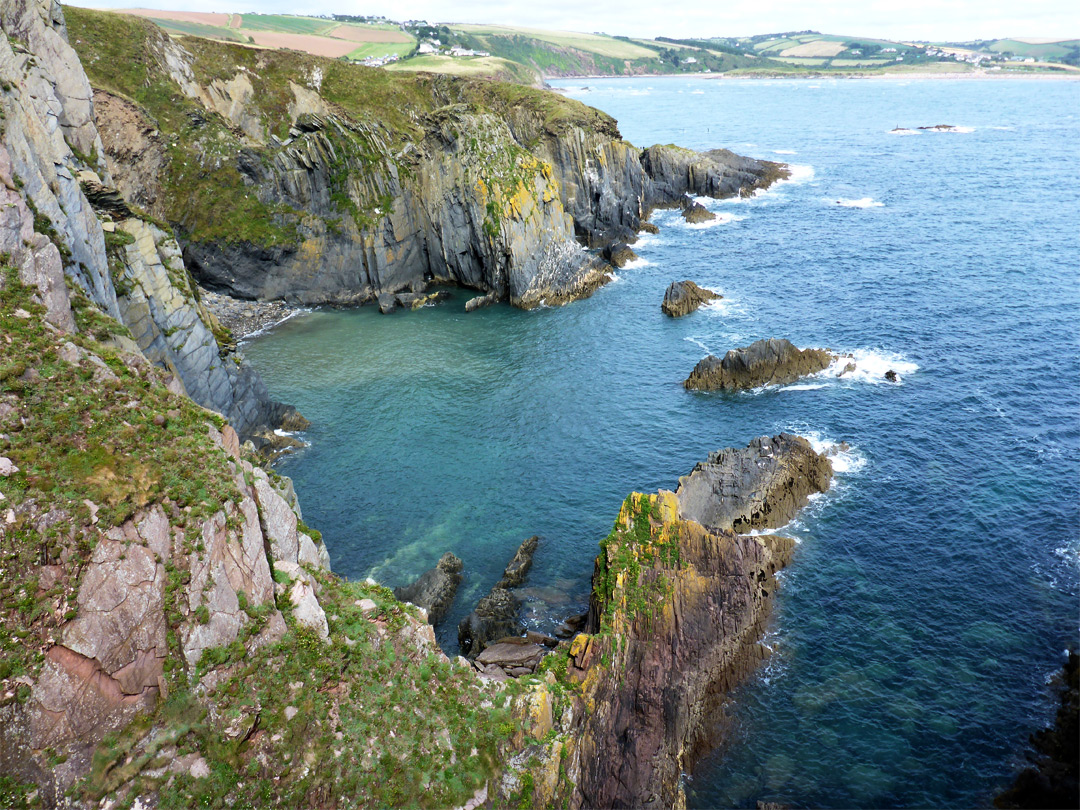 Inaccessible bay