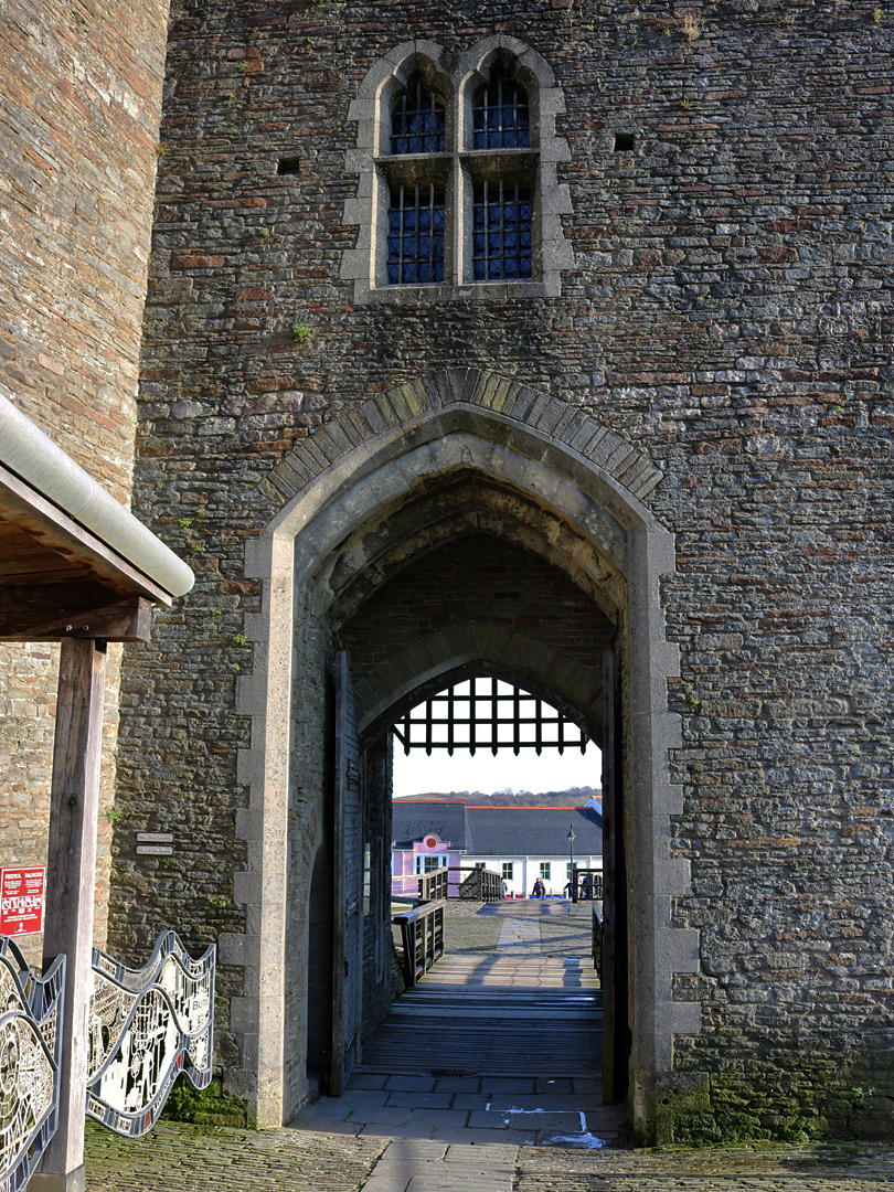 Portcullis