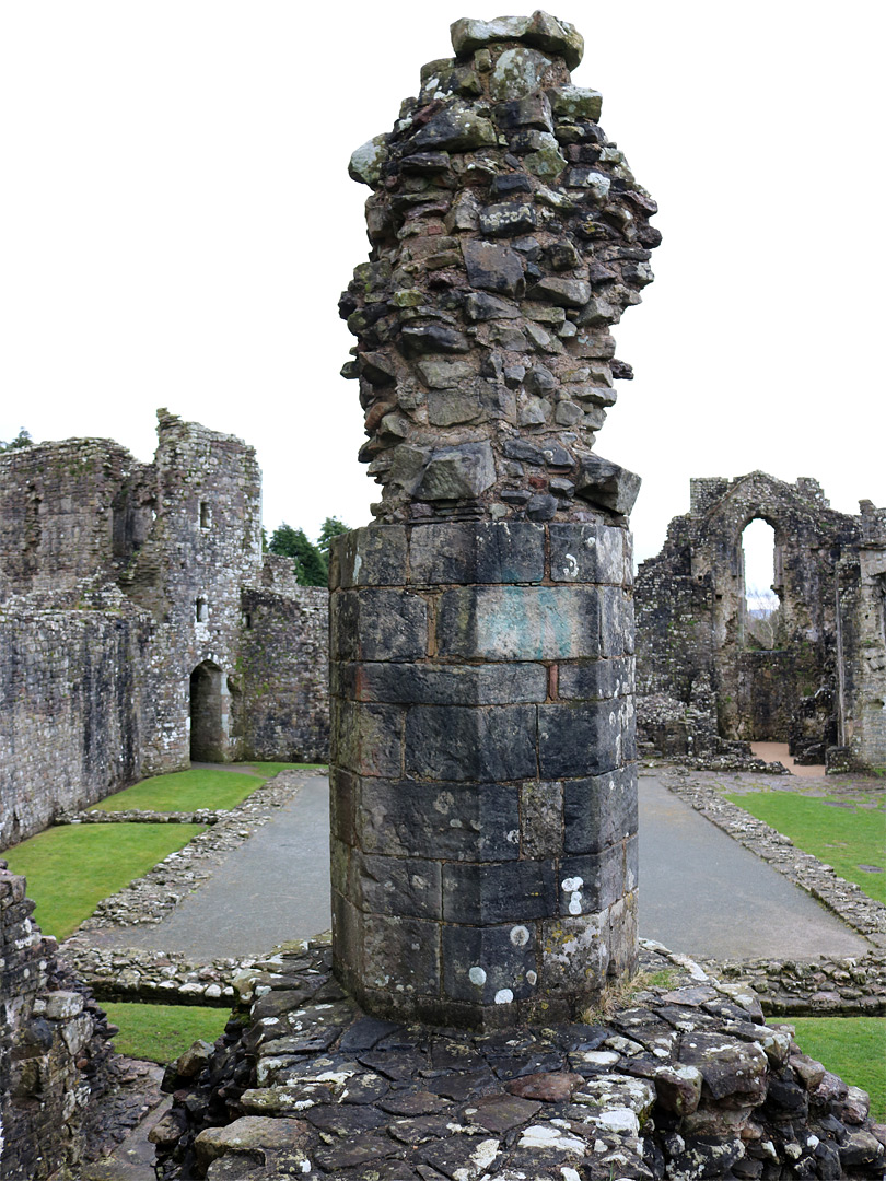 Column and floor remnant