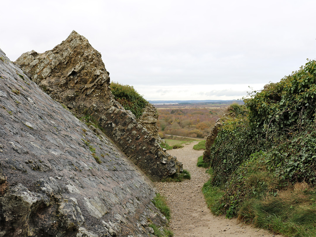 Path to the keep