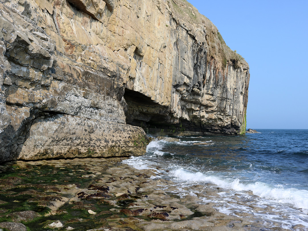 Photographs of Durlston Head to Seacombe, Dorset, England: Wave-cut