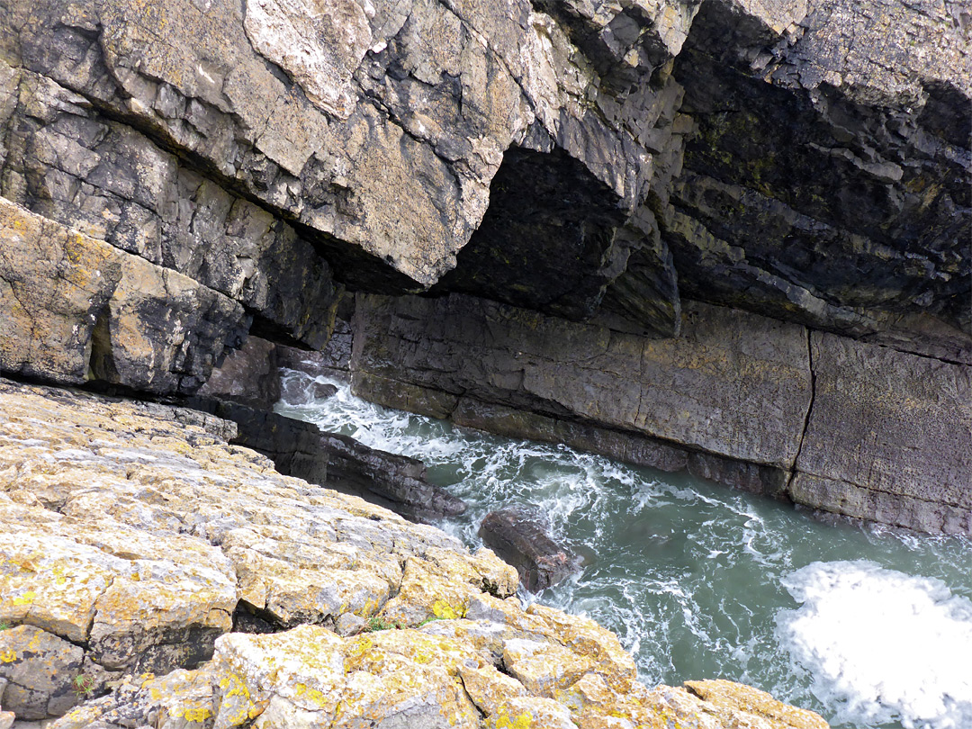 Rocks above Devil's Bridge