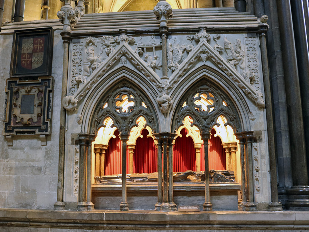 Tomb of Giles de Brideport