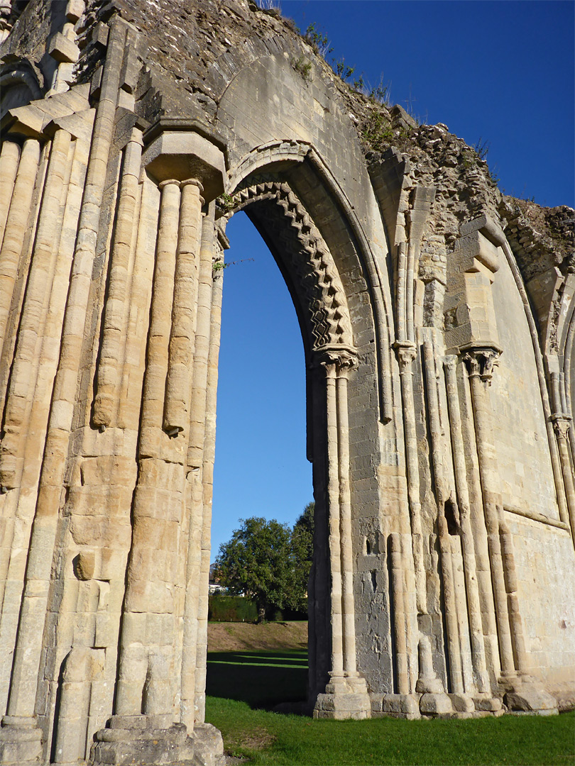Presbytery arch
