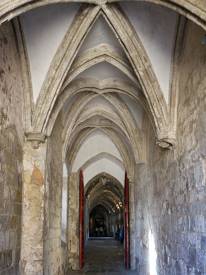 Vaulted passageway