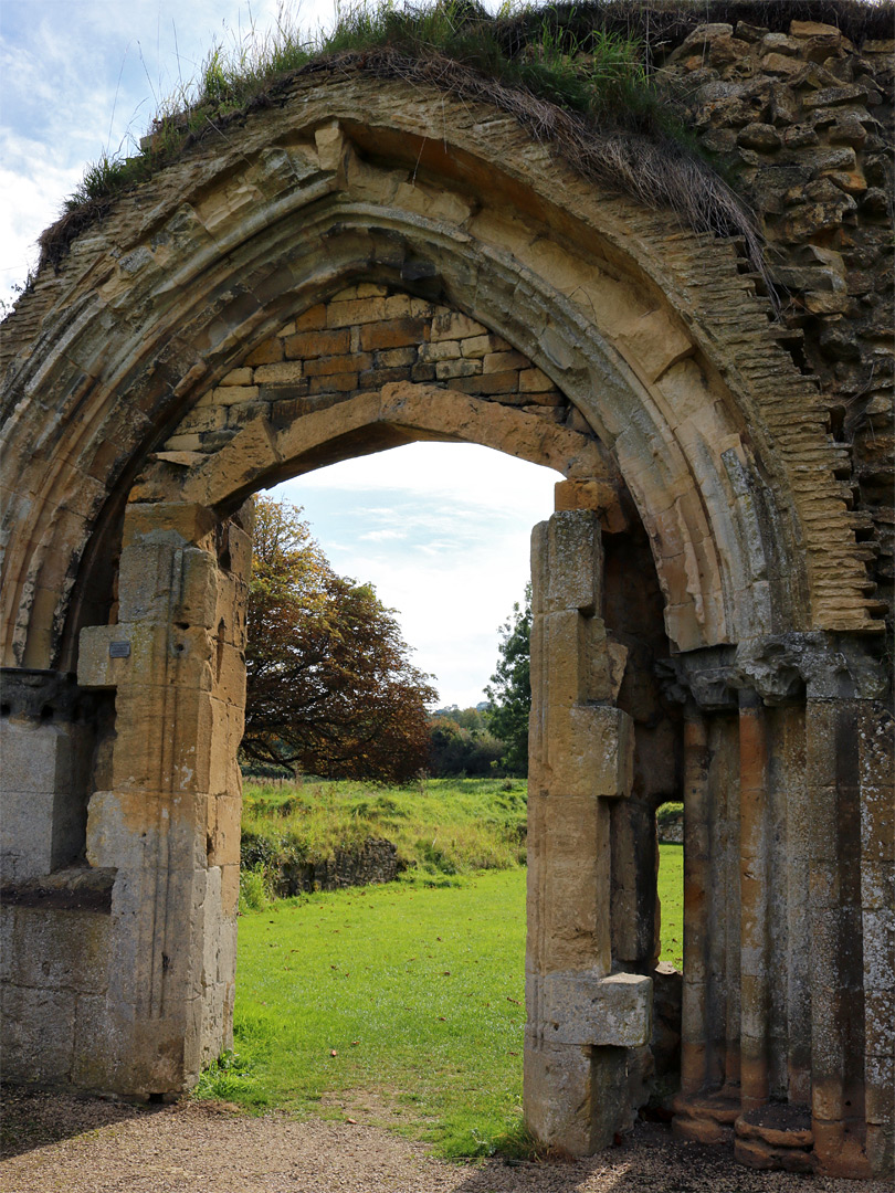 Frater doorway - north