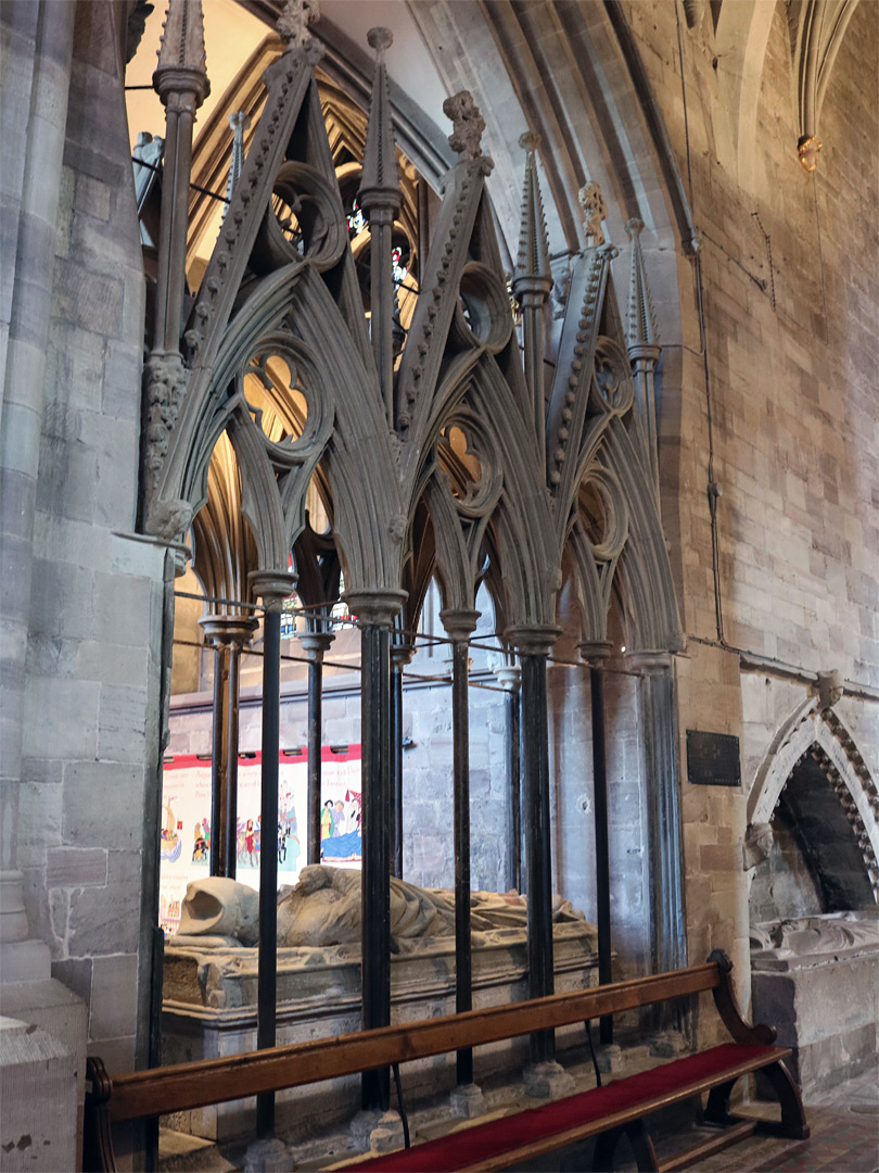 Tomb of Peter Aigueblanche