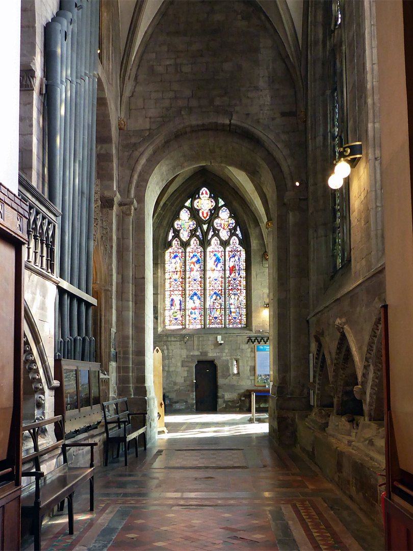 South choir aisle