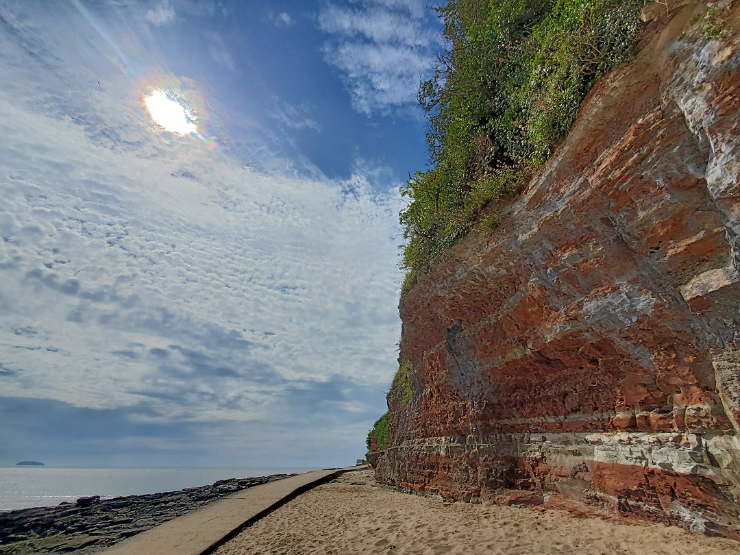 Mudstone strata