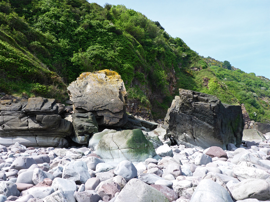 Grey and white rocks