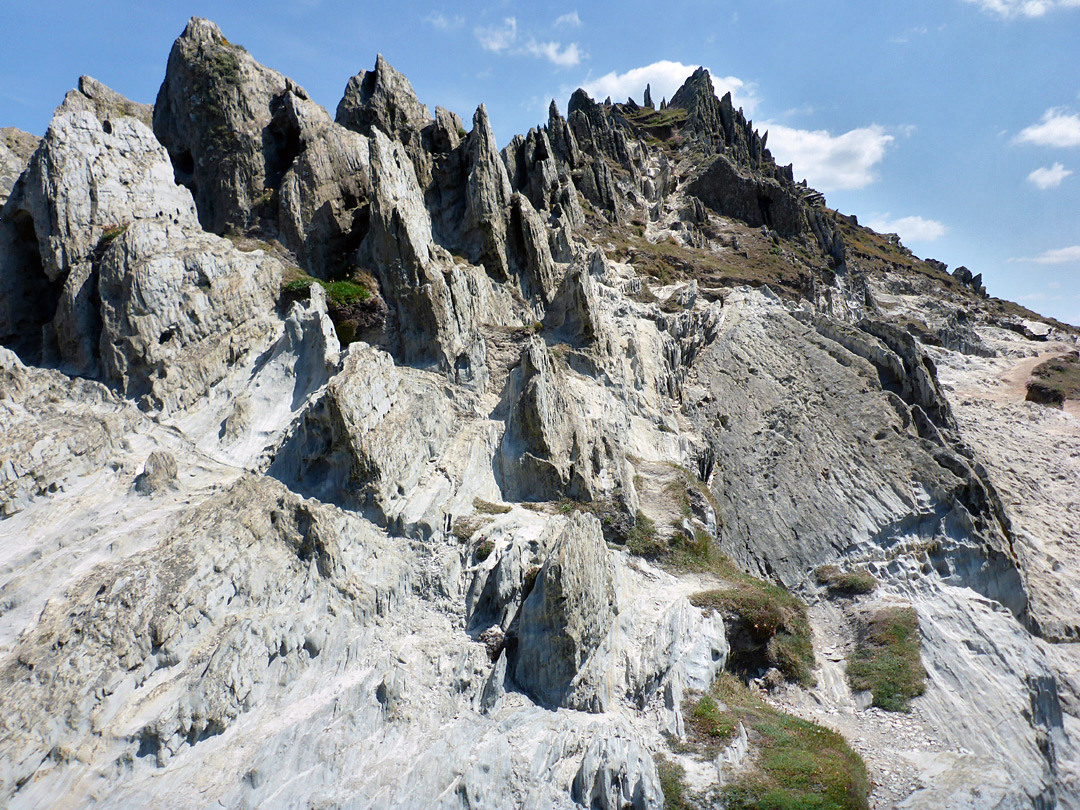 Jagged rocks