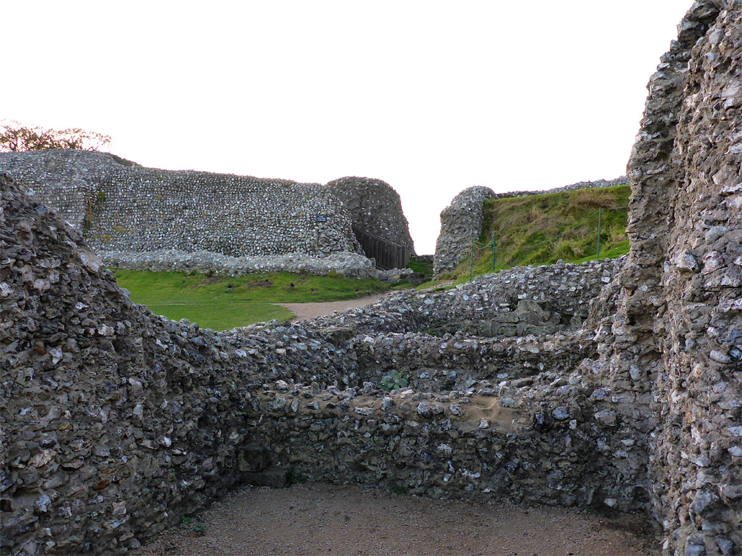 Walls of the courtyard house