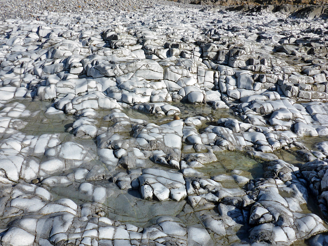 Textured limestone