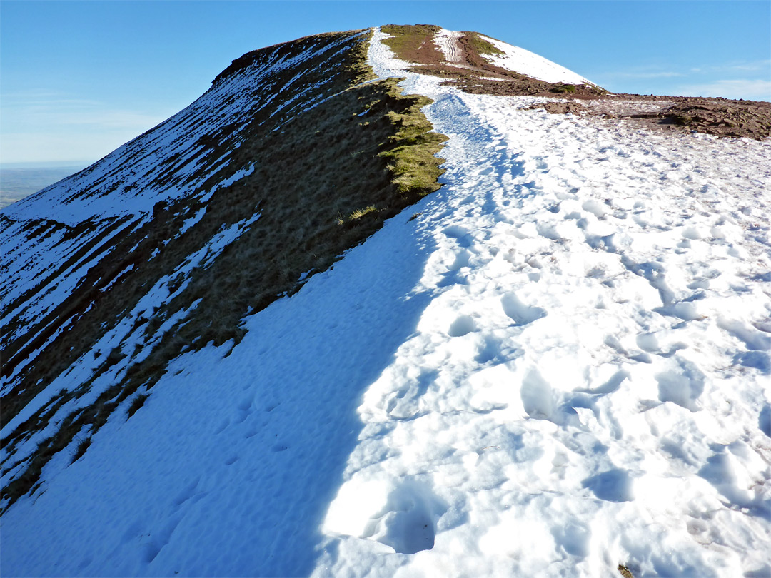 Ridge south of Pen y Fan