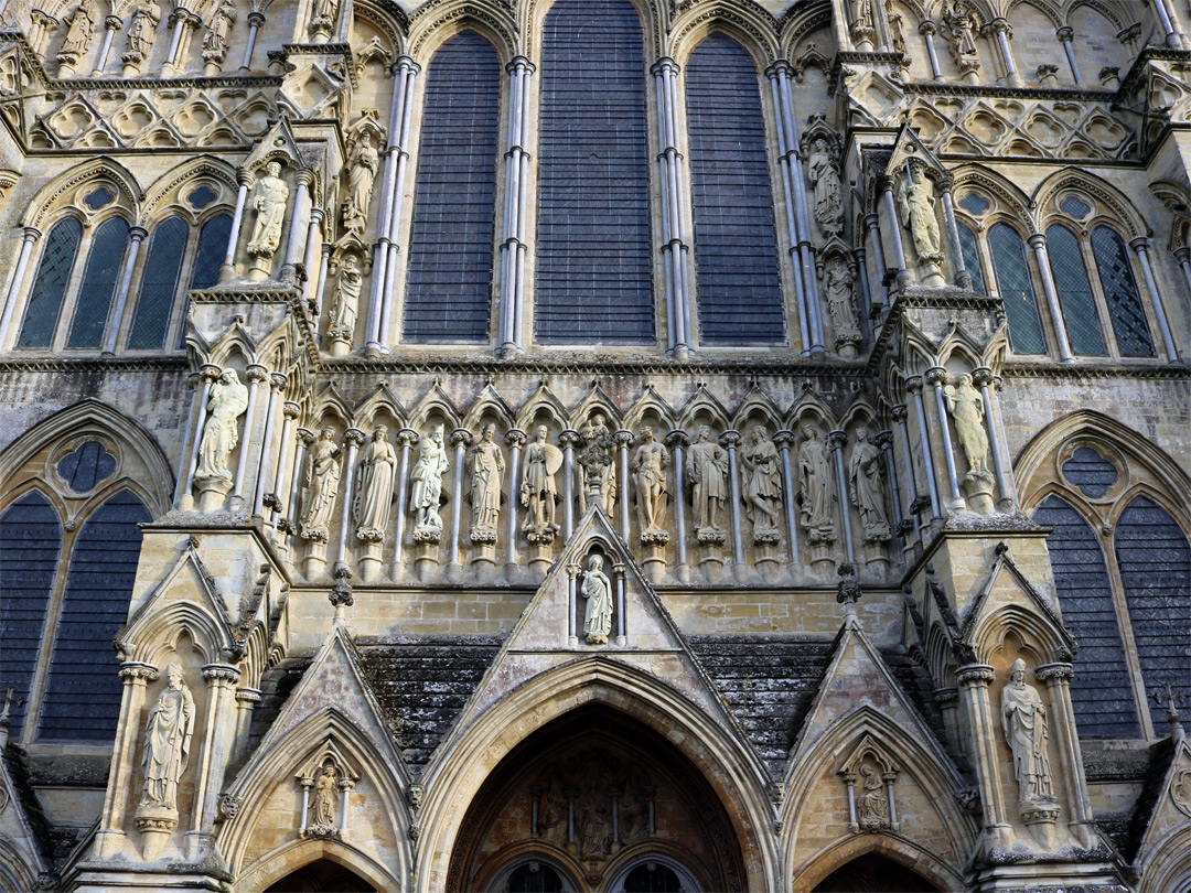 West front carvings