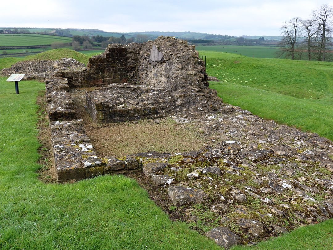 Gatehouse foundations