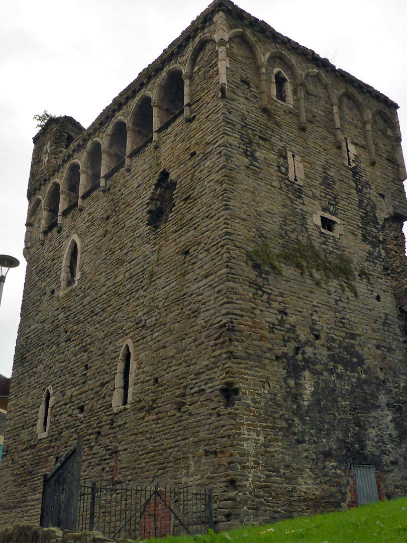 The southeast tower