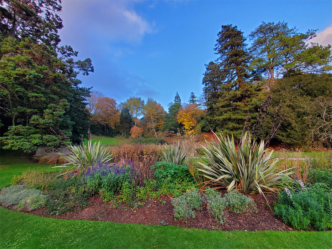 Flower bed