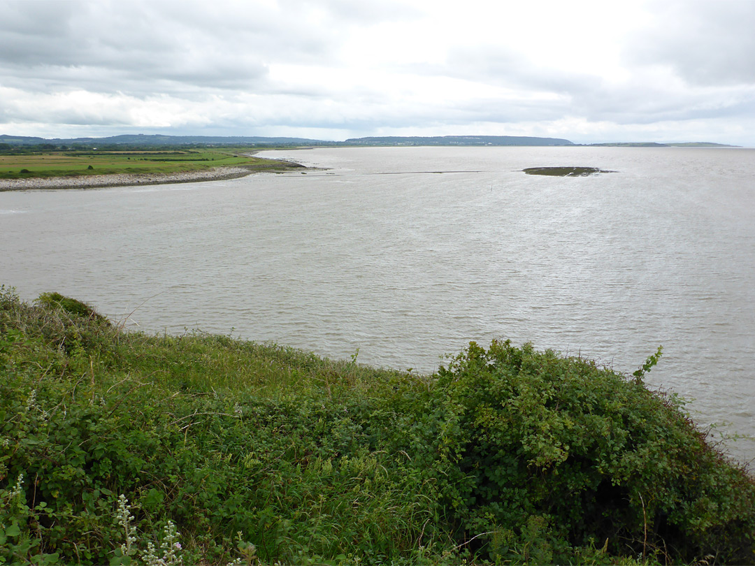 Bay south of Wain's Hill