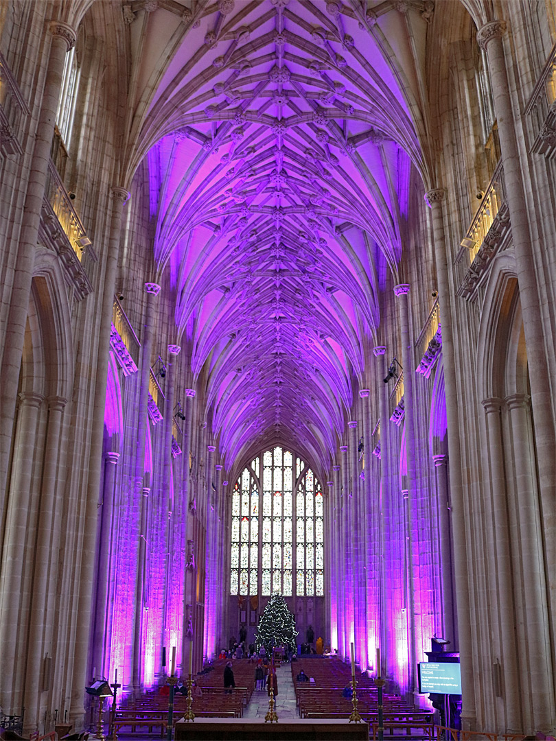 Christmas tree in the nave