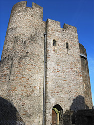 Gatehouse tower