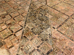Tiled pavement