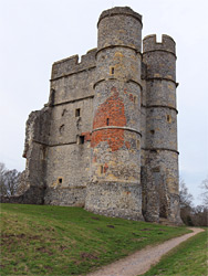 Path to the gatehouse