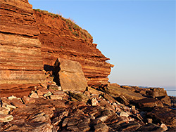Thin-layered cliffs