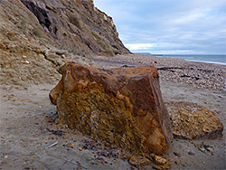 Ironstone boulders