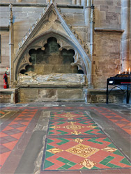 Tomb and decorative floor