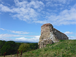 Clouds above the motte