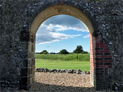 Nave arch