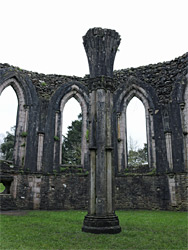 Chapter house - central column