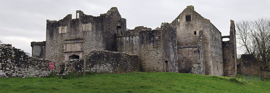 Gatehouse and lodging block