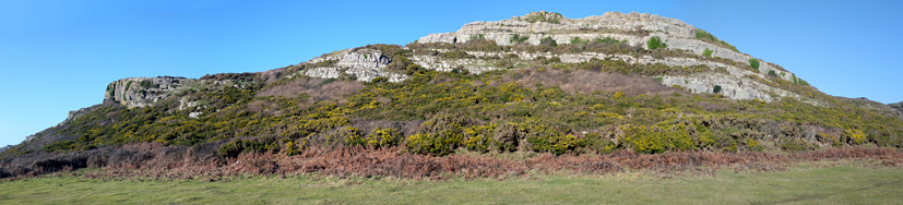 Long line of cliffs