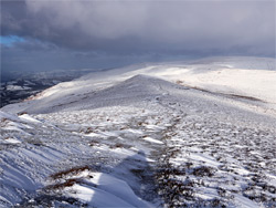 Path north of Pen Allt-mawr