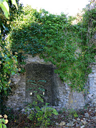 Turret and wall