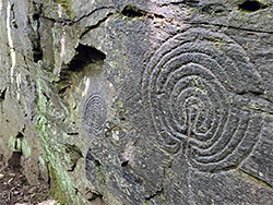Labyrinth petroglyphs