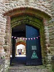 Entrance passageway