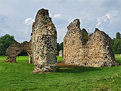 Chapter house ruins