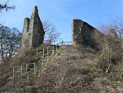 Steps to the keep