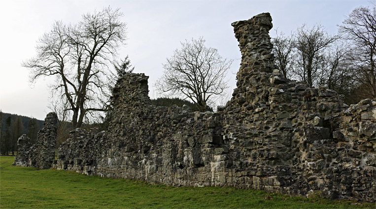 The tallest wall fragment