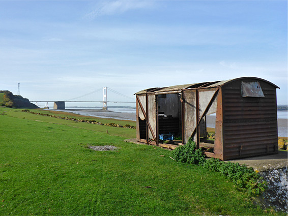 Old rail carriage, Littleton Warth