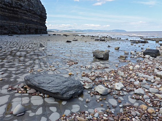 Flat rocks near Blue Ben