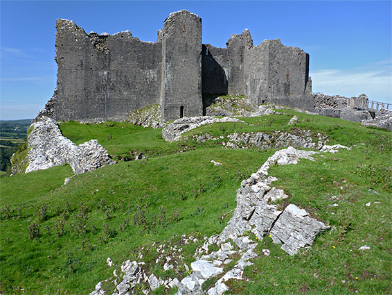 Carreg Cennen Castle