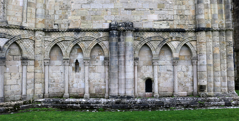 South choir aisle - west